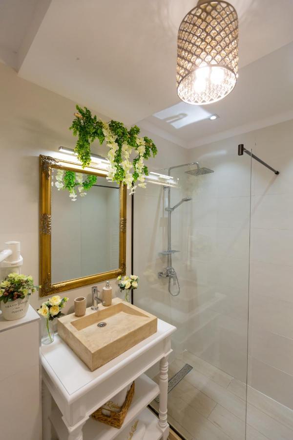 Vanilla Residence Mamaia Nord Εξωτερικό φωτογραφία
